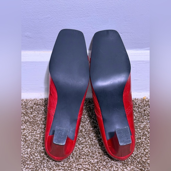 Naturalizer Red Leather Fringe Loafer Heels Pumps Women's Size 8 Brogue Detail - Picture 6 of 9